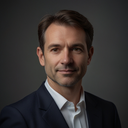 Oliver Bennett